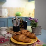Wonderful Romantic Studio Ponte Vecchio Area Daire Floransa