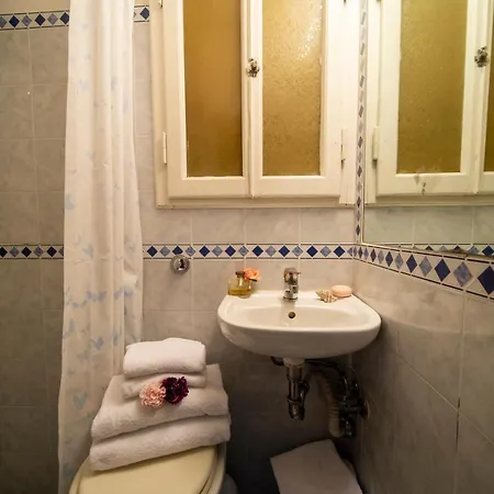 Wonderful Romantic Studio Ponte Vecchio Area