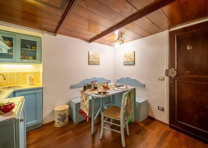Wonderful Romantic Studio Ponte Vecchio Area فلورنس